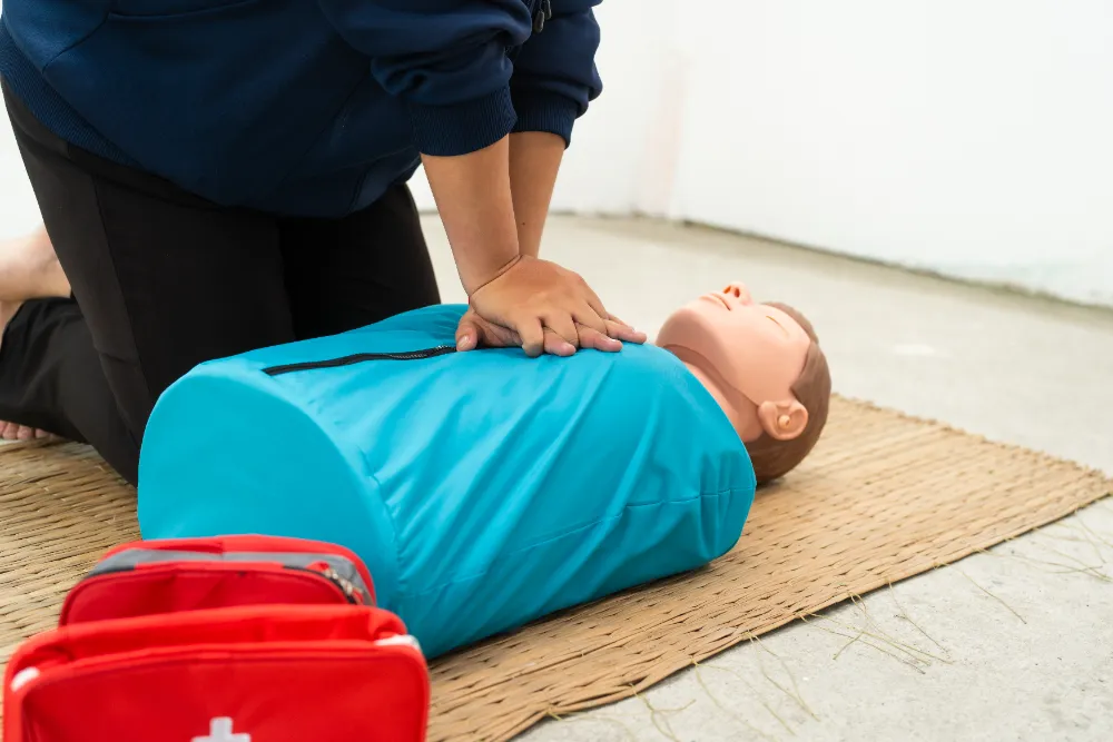 Wiederbelebung im Kurs | Erste Hilfe Neuss